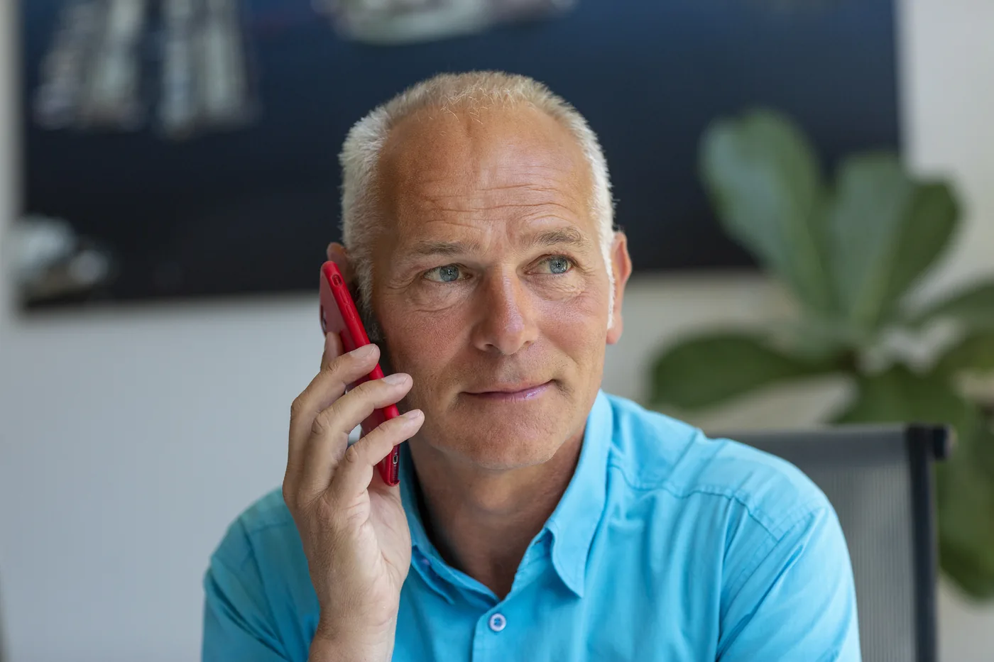 Henk-Jan van Harten aan het werk